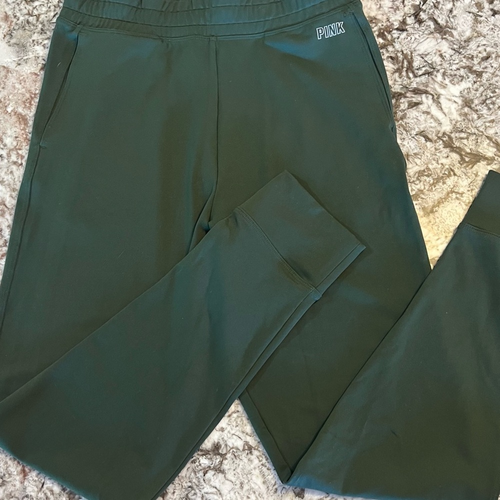 M Victoria’s Secret Love Pink active sport green leggings Jogger pants Medium